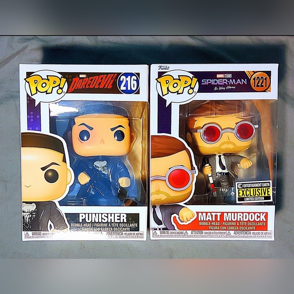 Funko Pop 216 Punisher 1221 Matt Murdock Daredevil Entertainment Earth w Cases